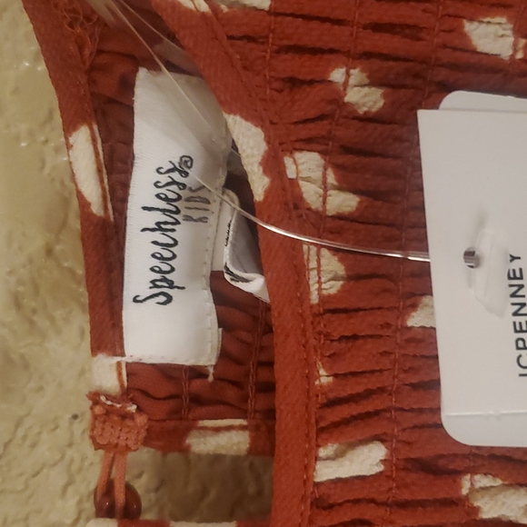 SPEECHLESS Girls Dress - Picture 2 of 9